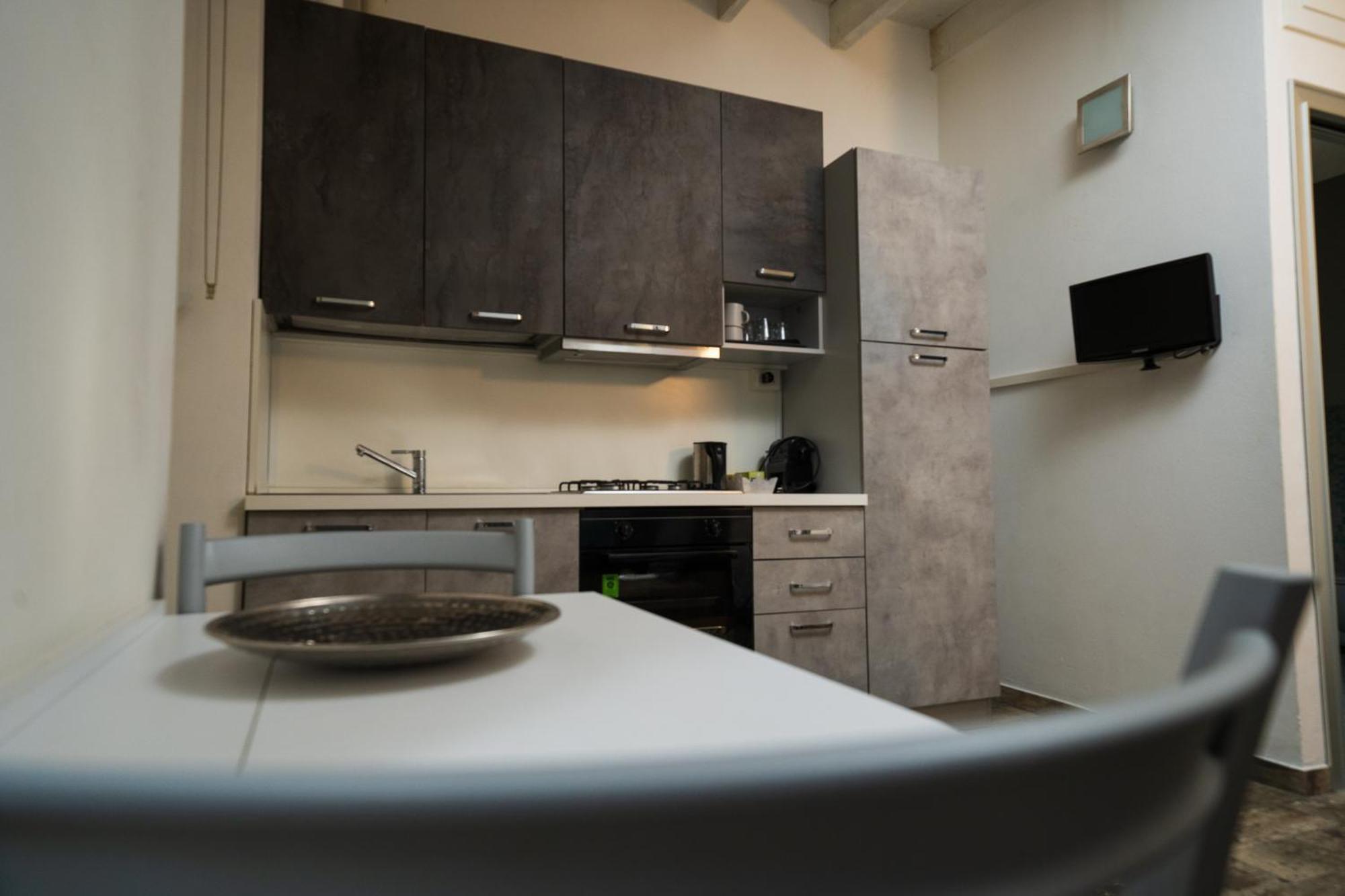 Apartamento La Formaggeria Del Naviglio Milán Exterior foto