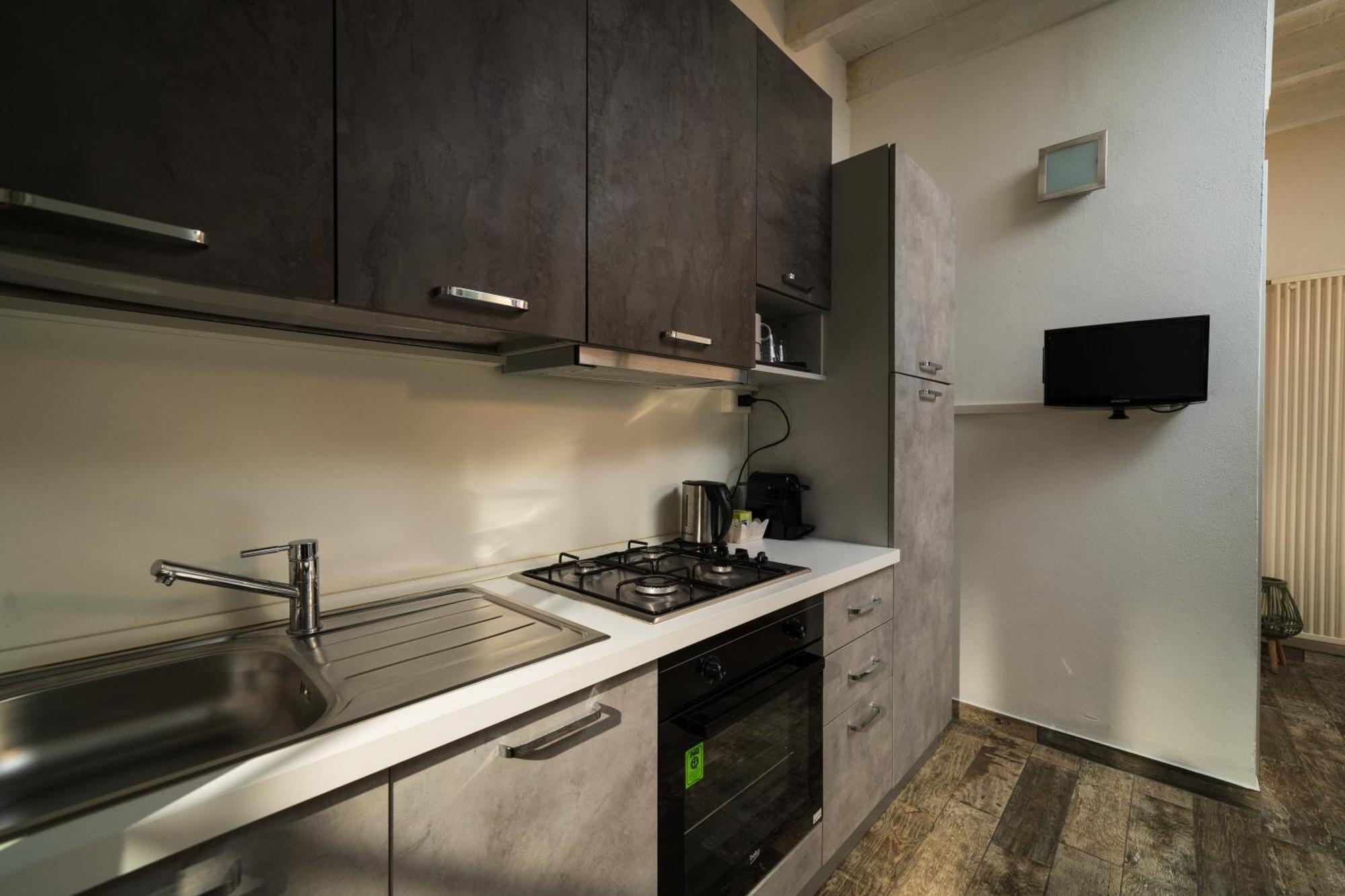 Apartamento La Formaggeria Del Naviglio Milán Exterior foto